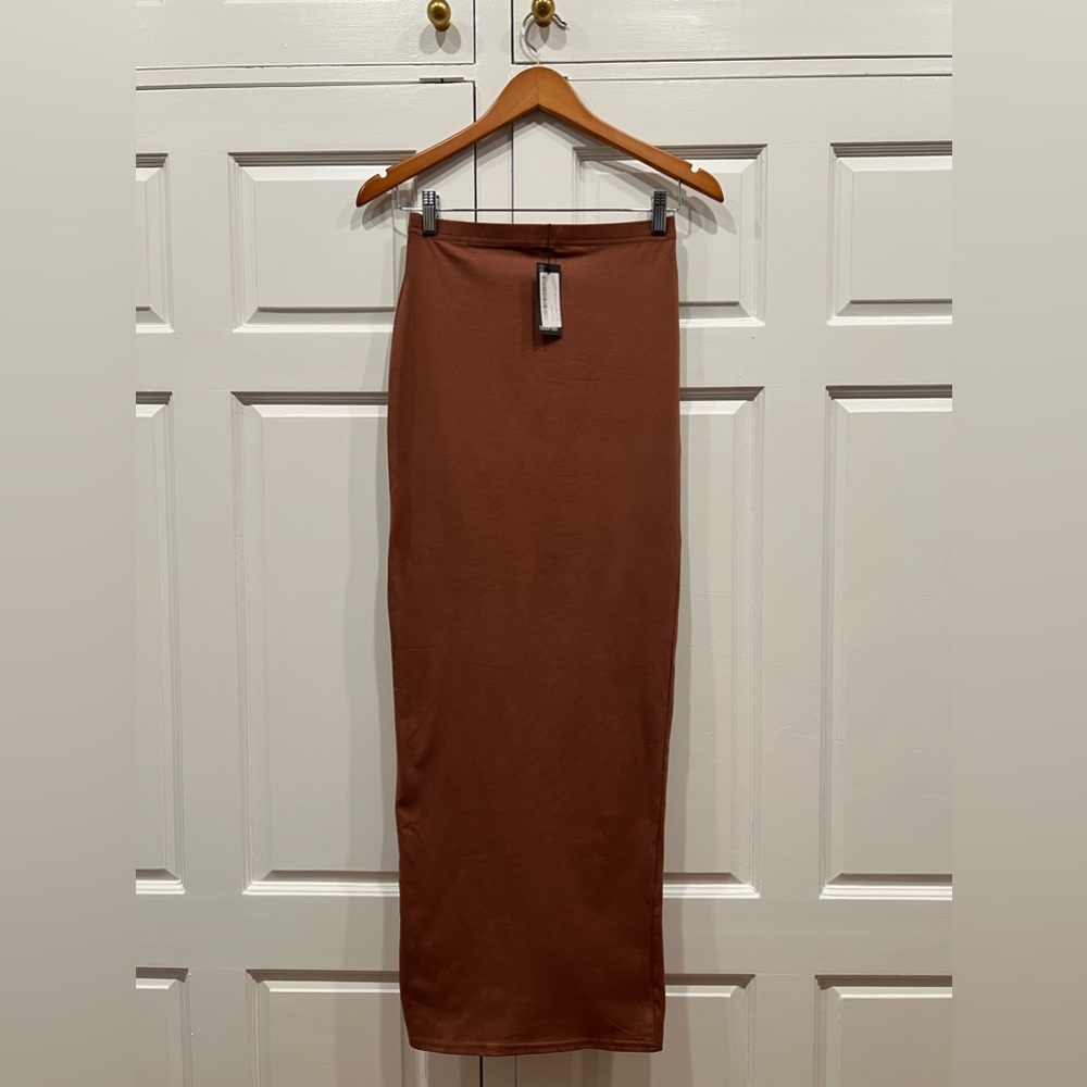 Clay maxi skirt